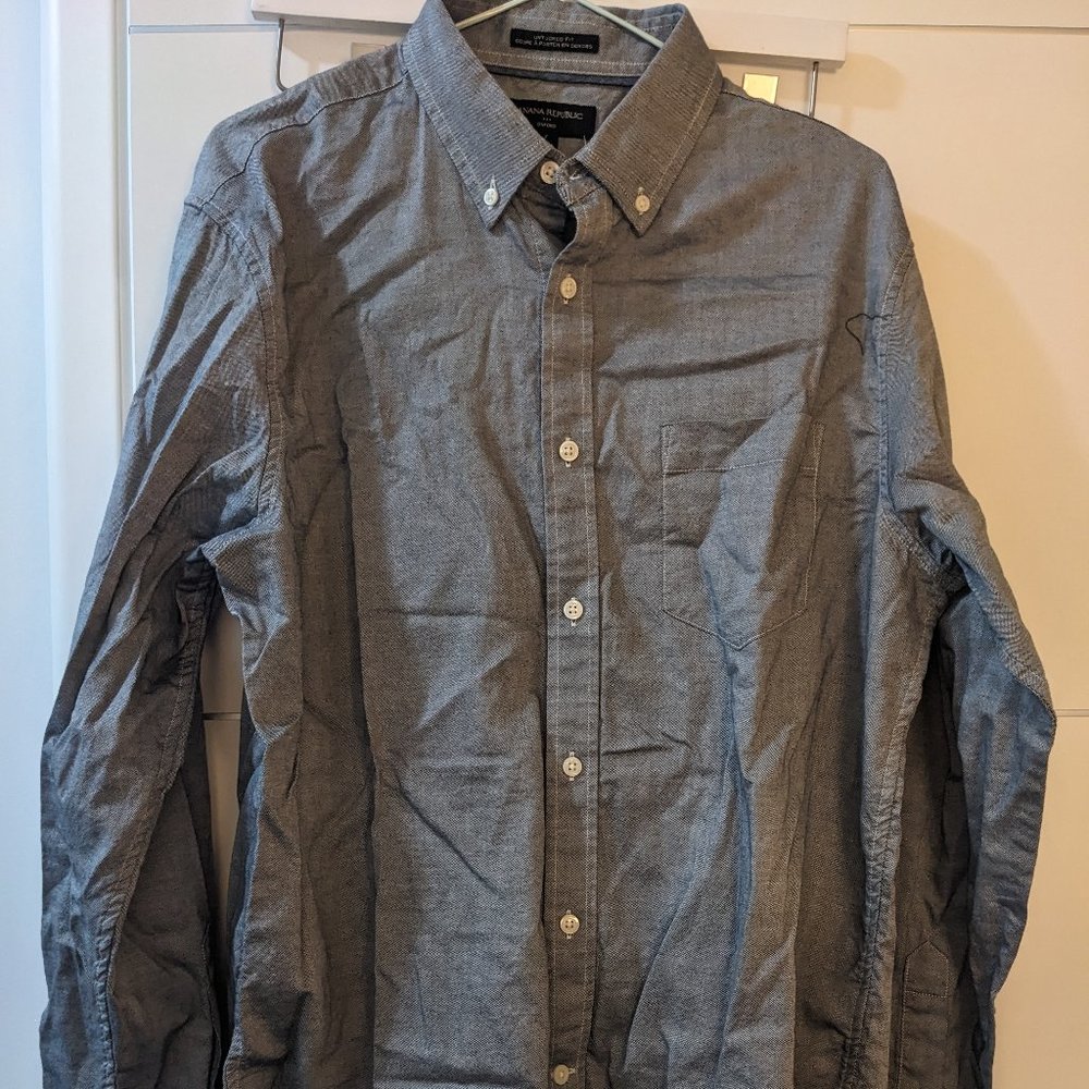 Banana Republic Button Up